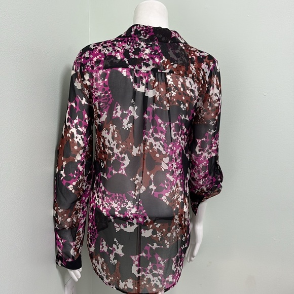 DVF Lorelei silk chiffon blouse. Size 4 - Picture 8 of 11
